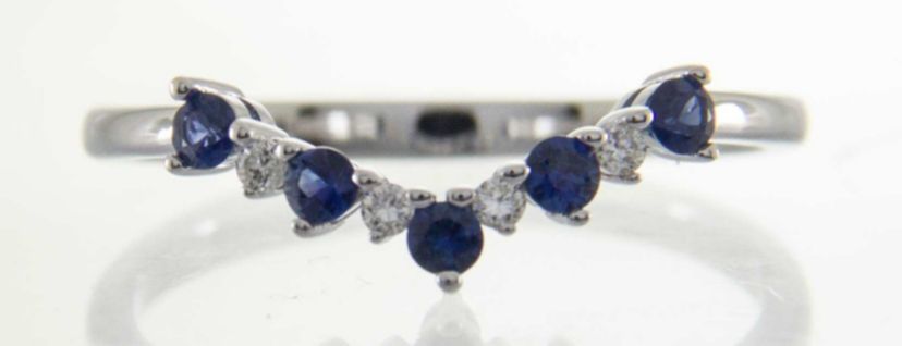 Blue Sapphire Ring in 10K White Gold