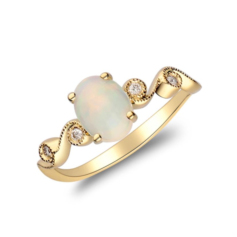 Ethiopian Opal Ring in 14K Yellow Gold