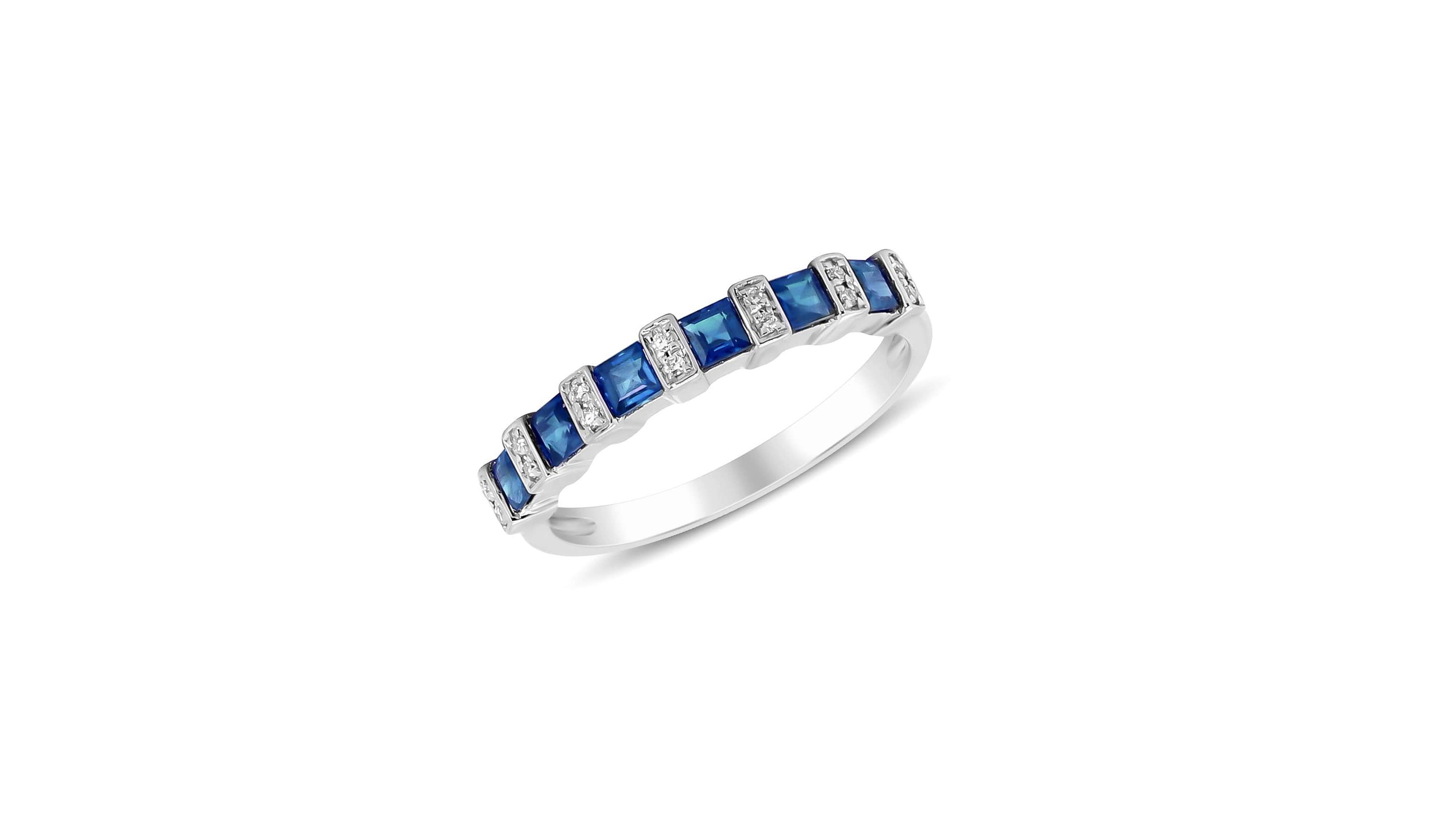 Blue Sapphire Ring in 14K White Gold