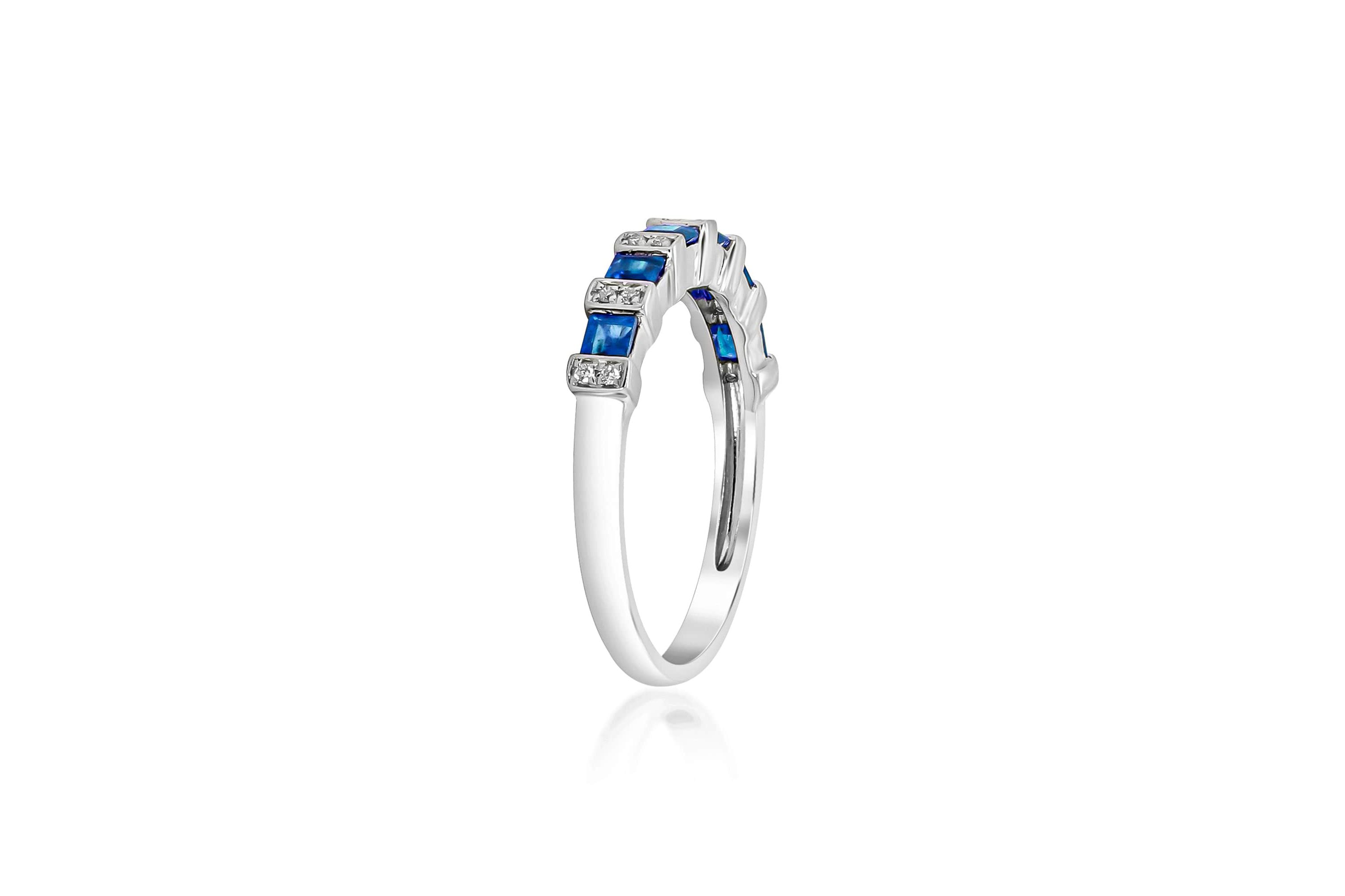 Blue Sapphire Ring in 14K White Gold