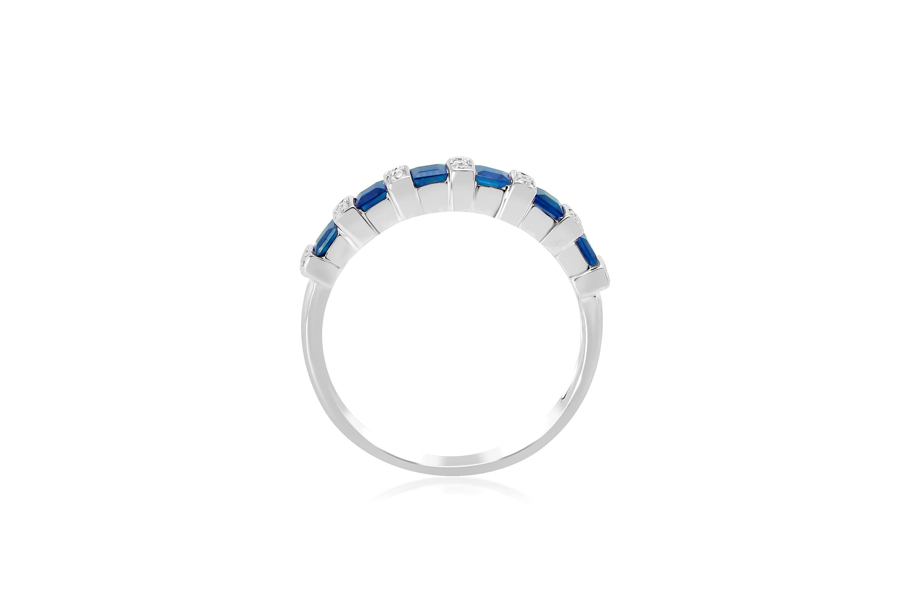 Blue Sapphire Ring in 14K White Gold