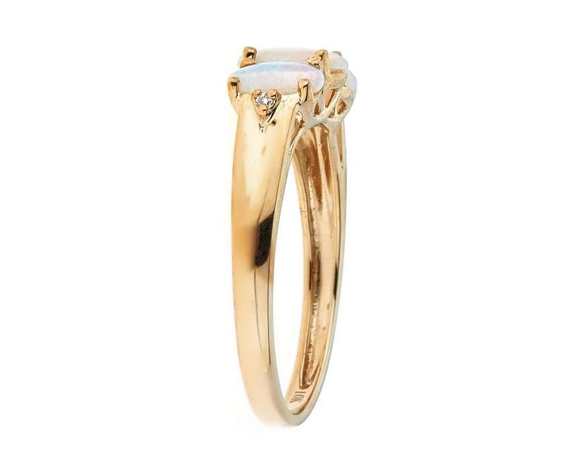 Ethiopian Opal Ring in 10K Yellow Gold