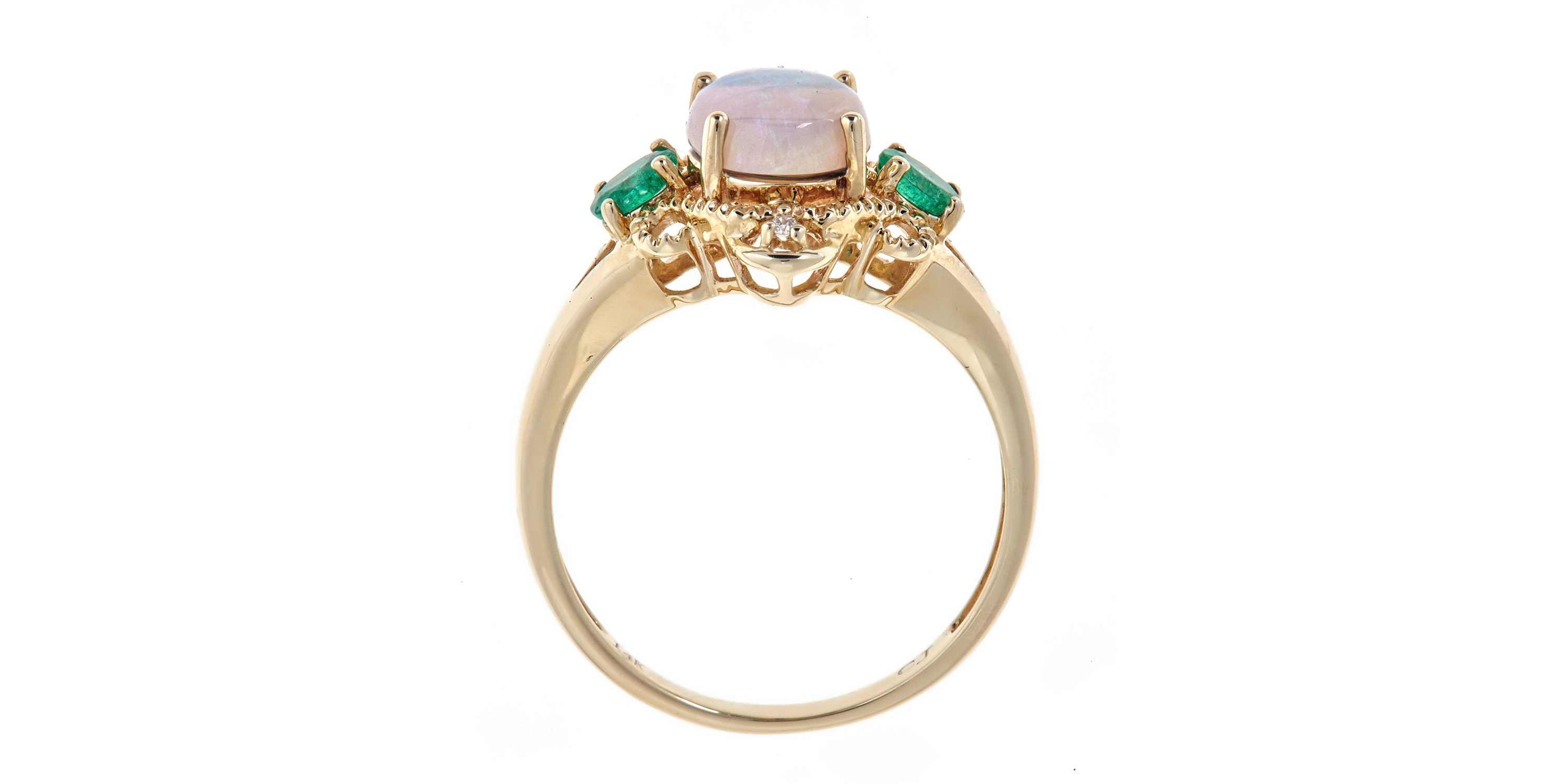 Ethiopian Opal Ring in 14K Yellow Gold