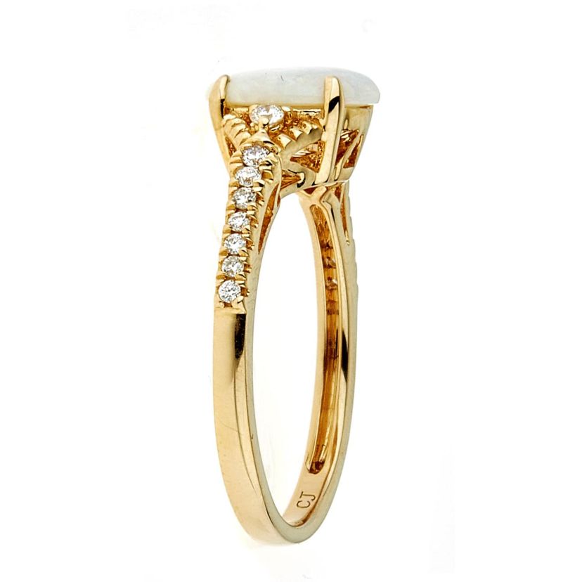 Ethiopian Opal Ring in 10K Yellow Gold