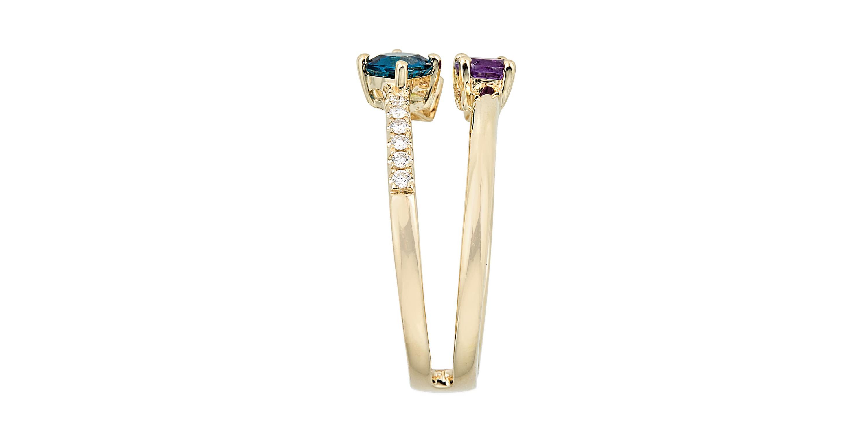 BLUE TOPAZ Ring in 10K YELLOW GOLD
