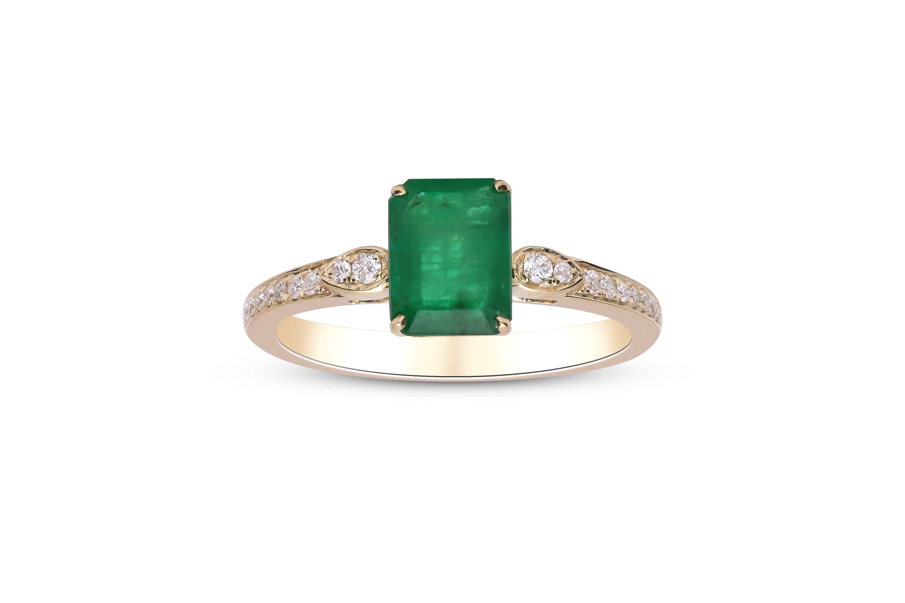 EMERALD Ring in 10K YELLOW GOLD