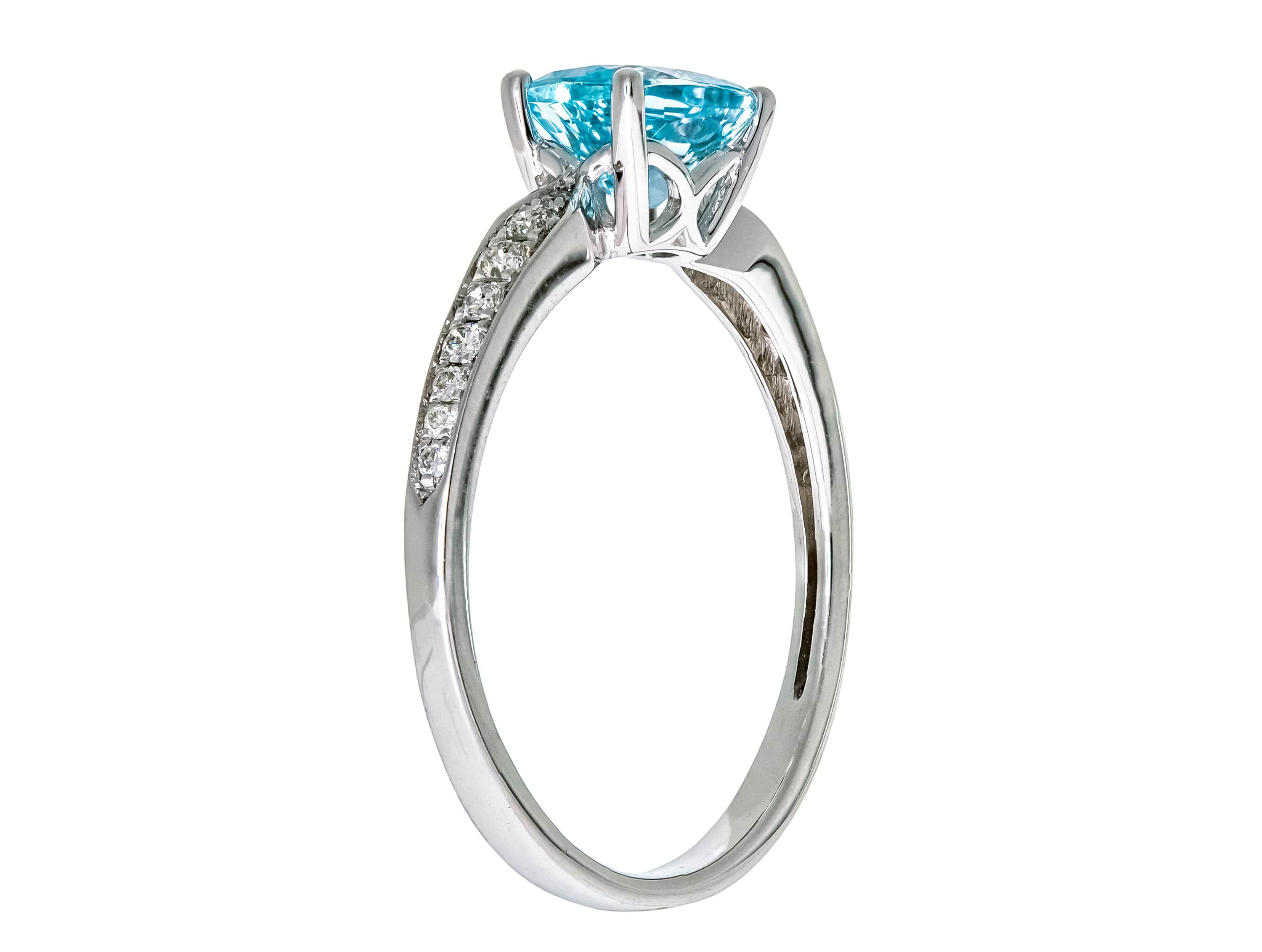 AQUA Ring in 10K WHITE GOLD