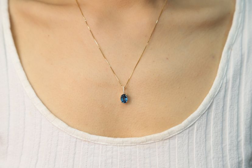 London Blue Topaz Pendant in 14K Yellow Gold