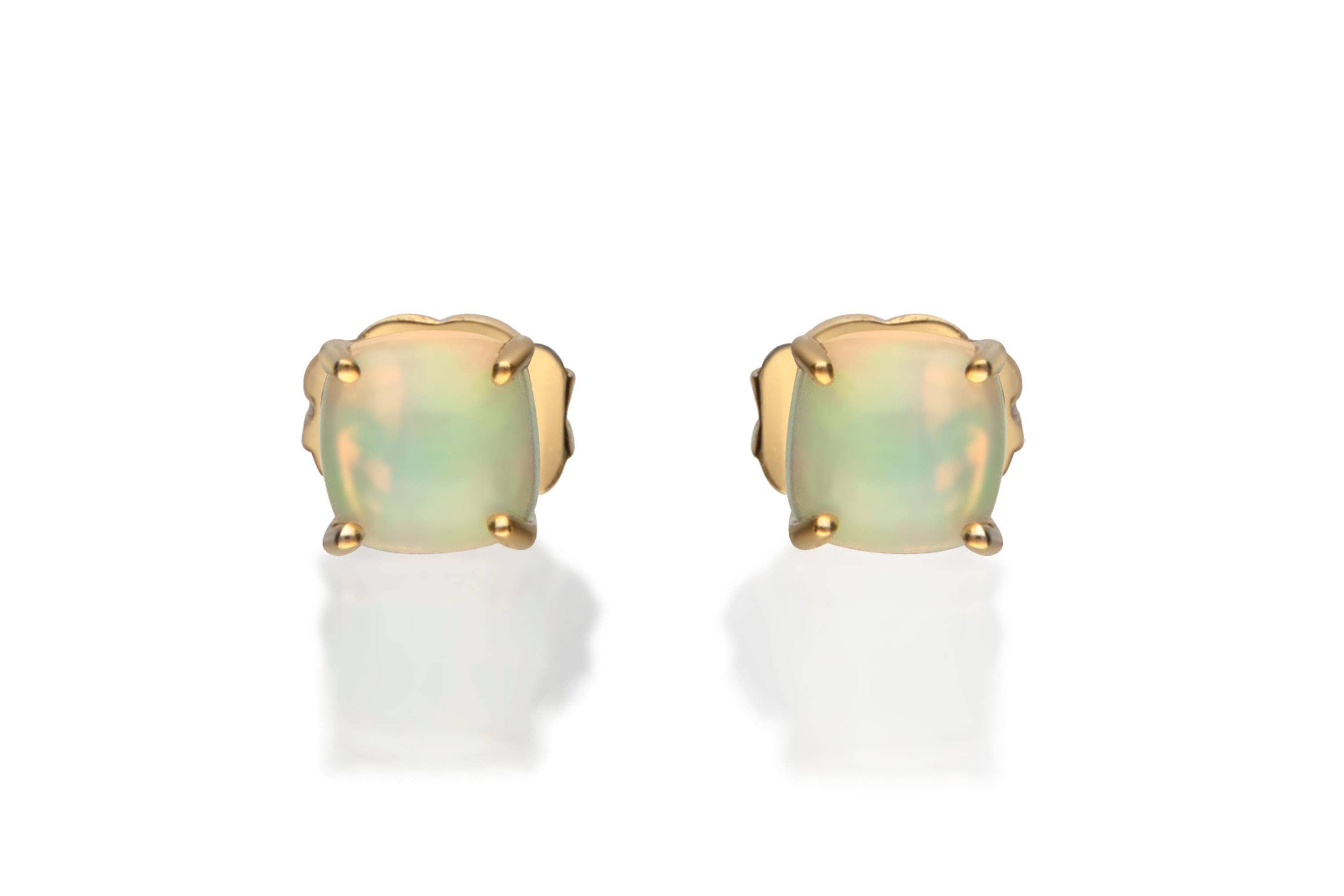 Ethiopian Opal Earring in 10K Yellow Gold
