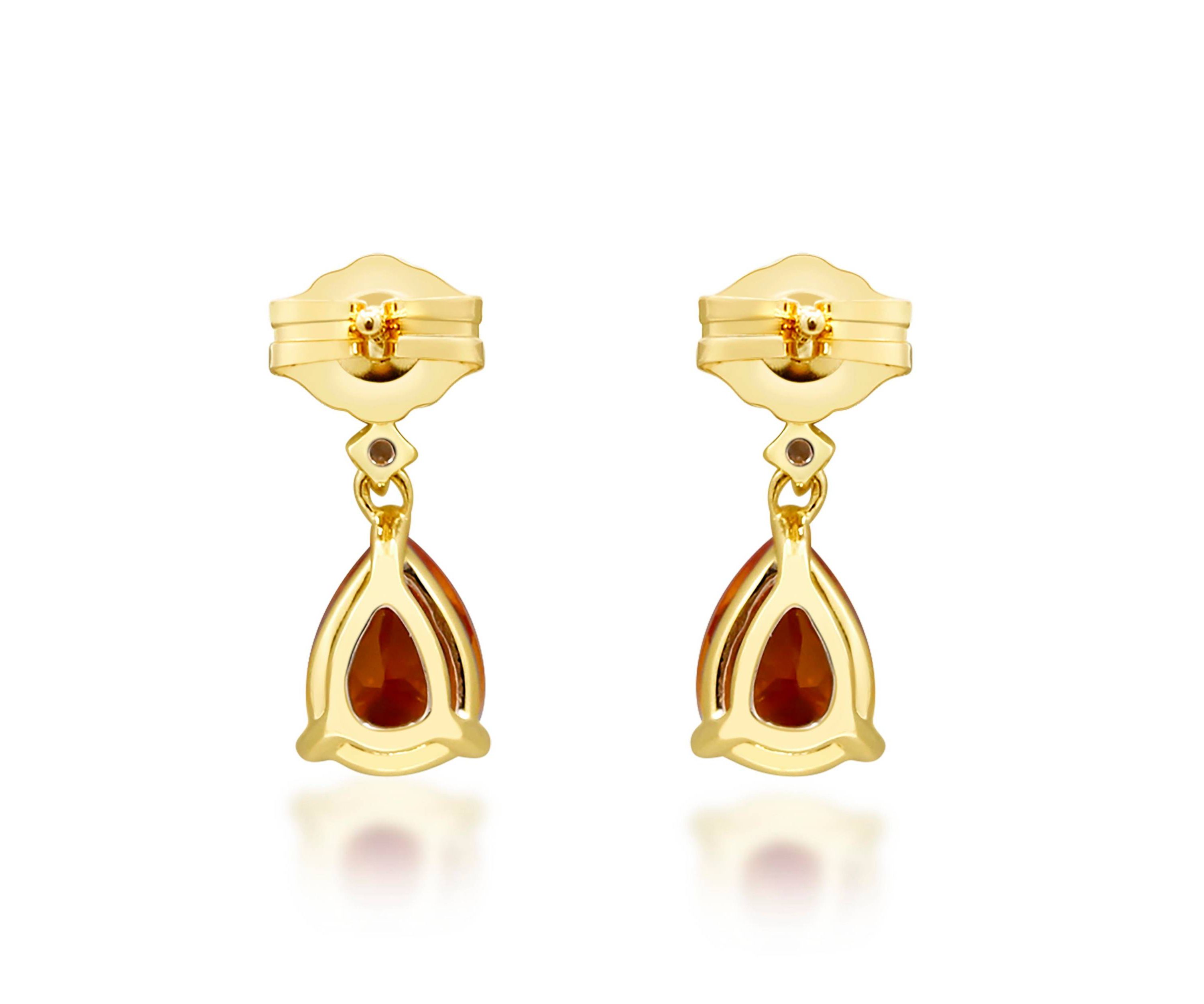 Fire Opal Earring in 10K Yellow Gold