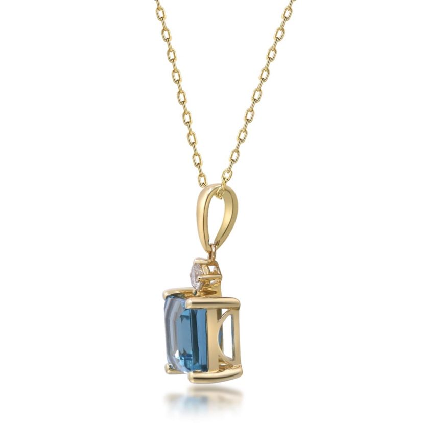 BLUE TOPAZ Pendant in 10K YELLOW GOLD