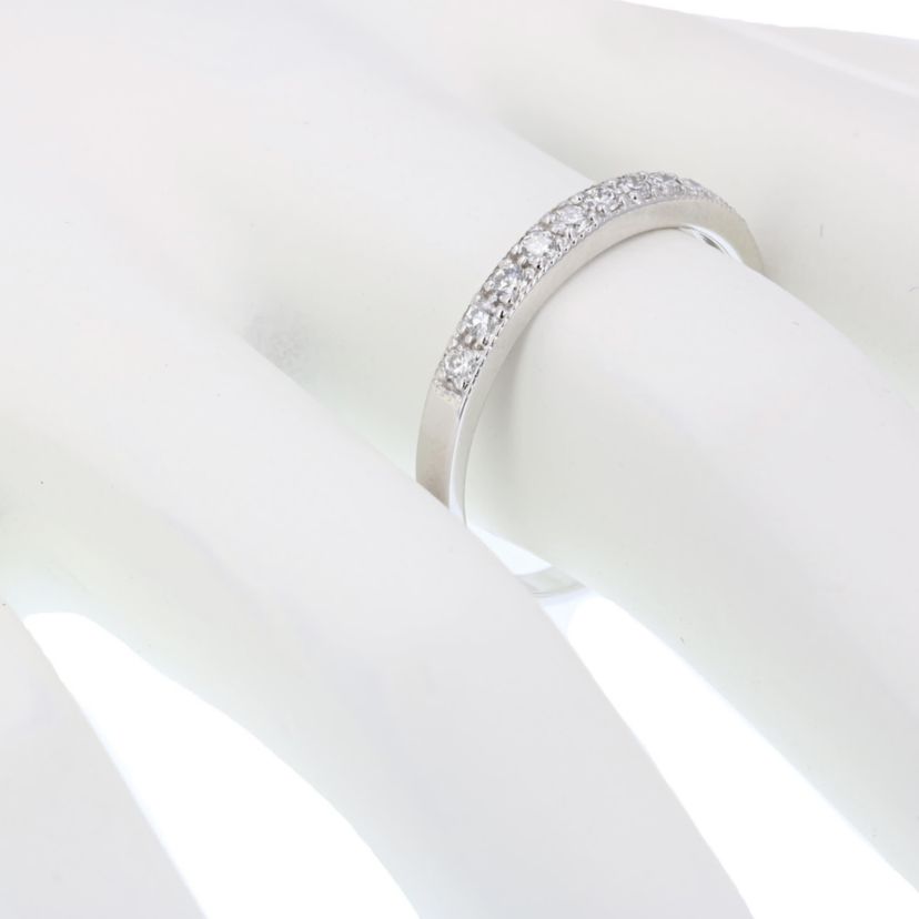 1/4 ct. t.w. Diamond Wedding Band Half Eternity in 14K White Gold