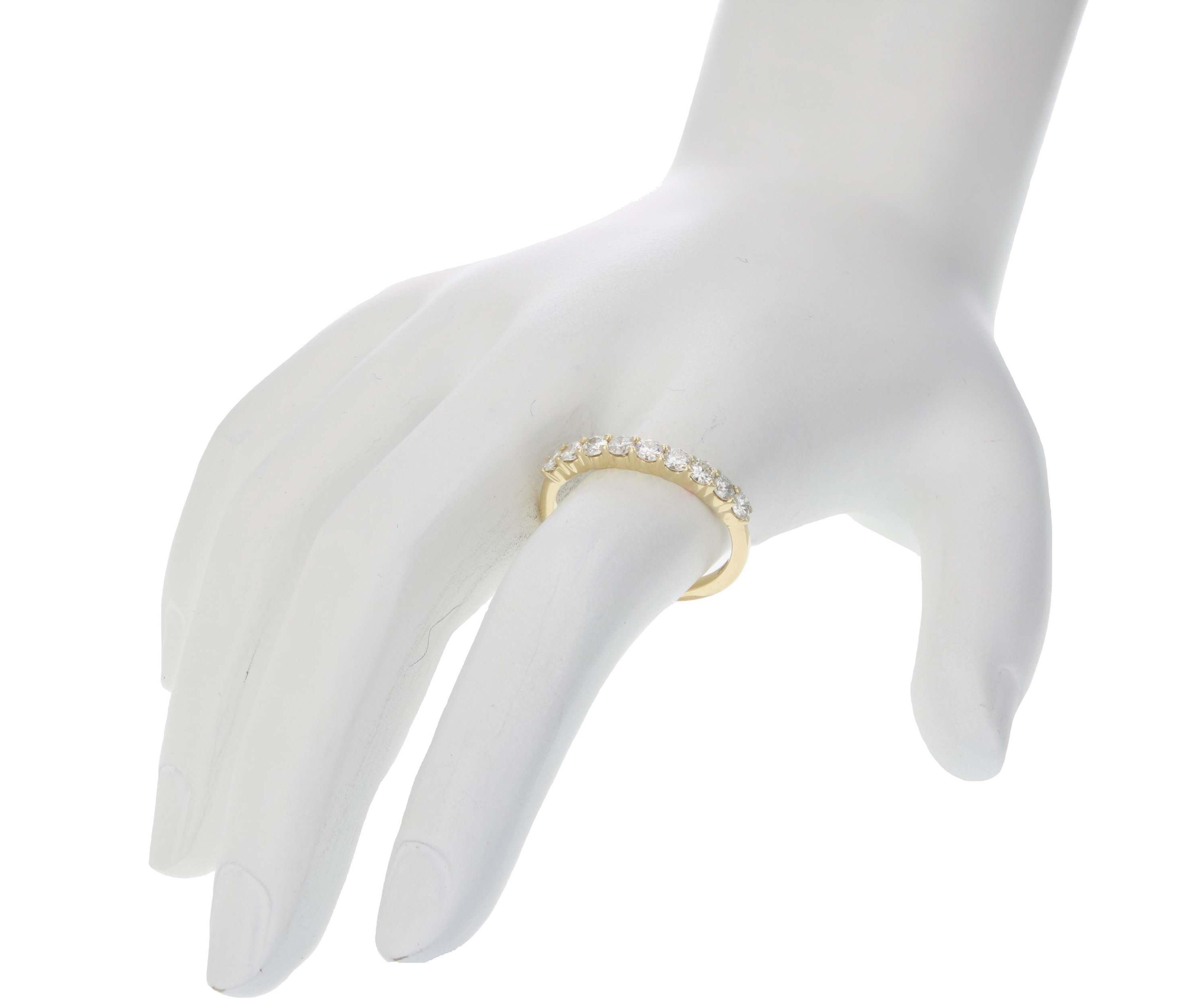 1/2 ct. t.w. Diamond Wedding Band in 14K Yellow Gold