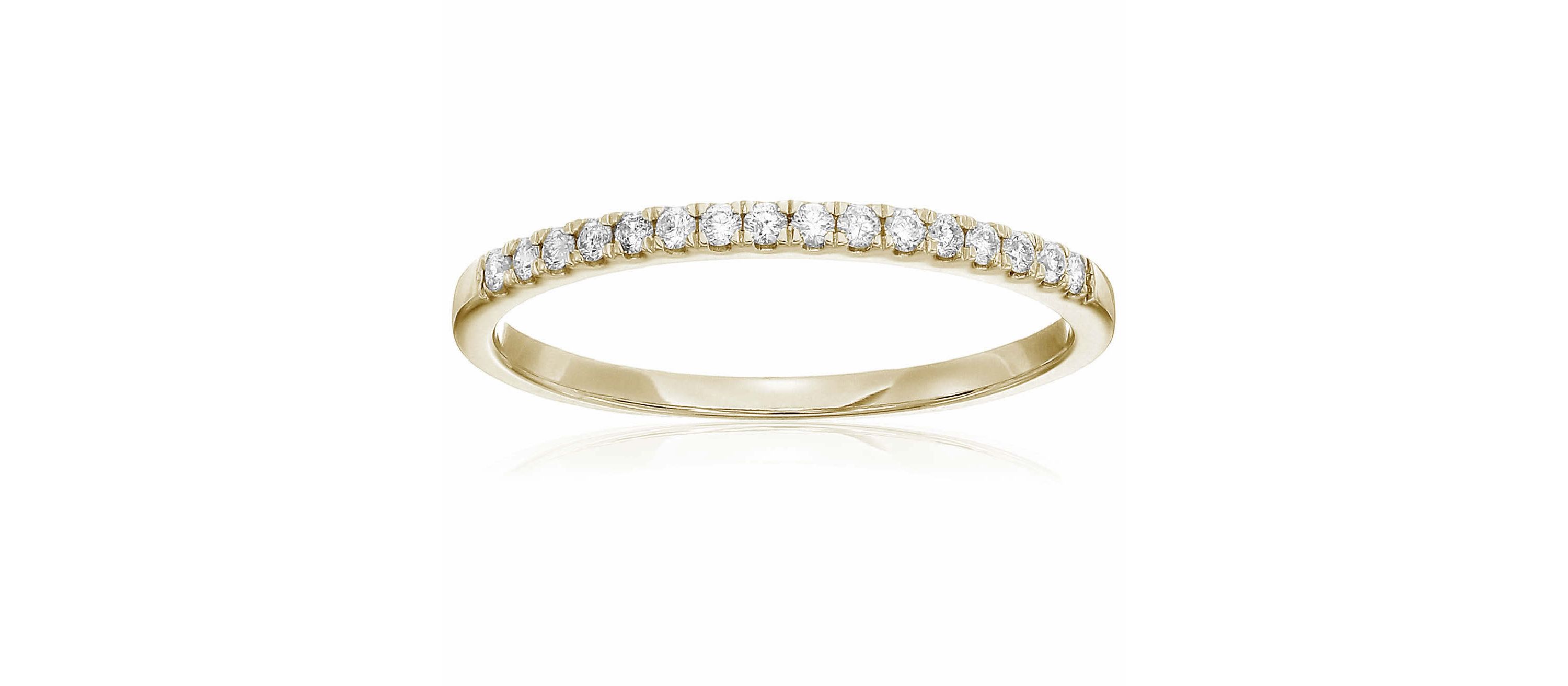 1/5 ct. t.w. Diamond Wedding Band in 14K Yellow Gold