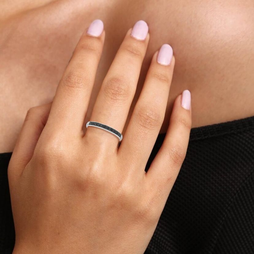 1/5 ct. t.w. Black Diamond Wedding Band in 925 Sterling Silver
