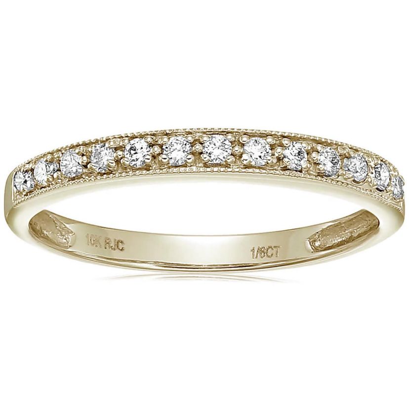 1/6 ct. t.w. Diamond Wedding Band in 10K Yellow Gold