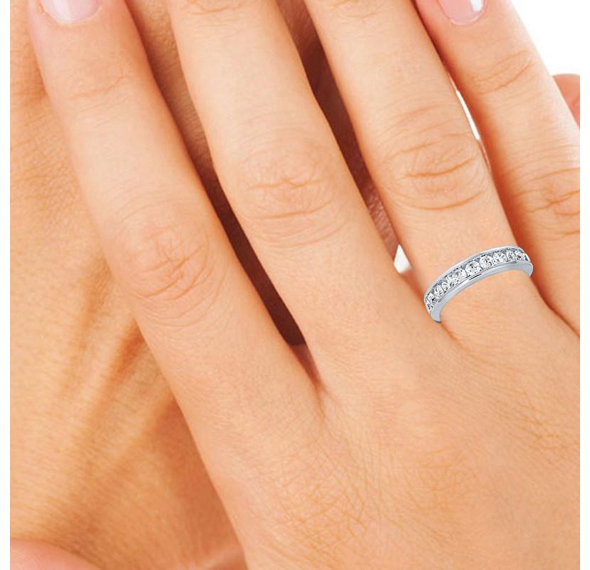 1.00 Ct.tw Natural Diamond Eternity Band/Ring in 10K White Gold
