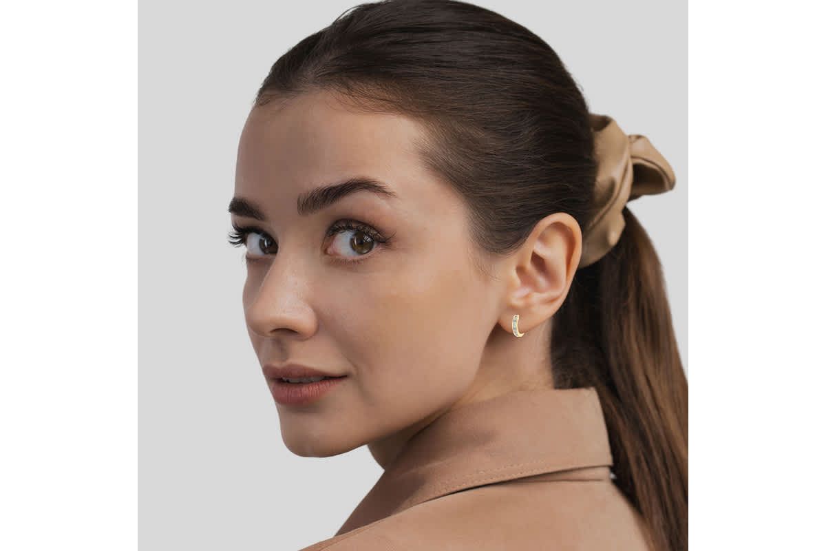 1/10 Ct.tw Natural Diamond Hoop Earrings in 10K Yellow Gold