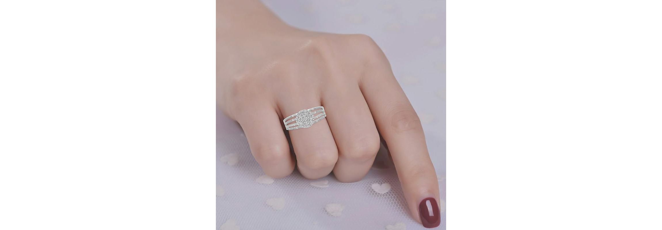 0.08 Ct.tw Natural Diamond Fashion Wedding Ring in 925 Sterling Silver