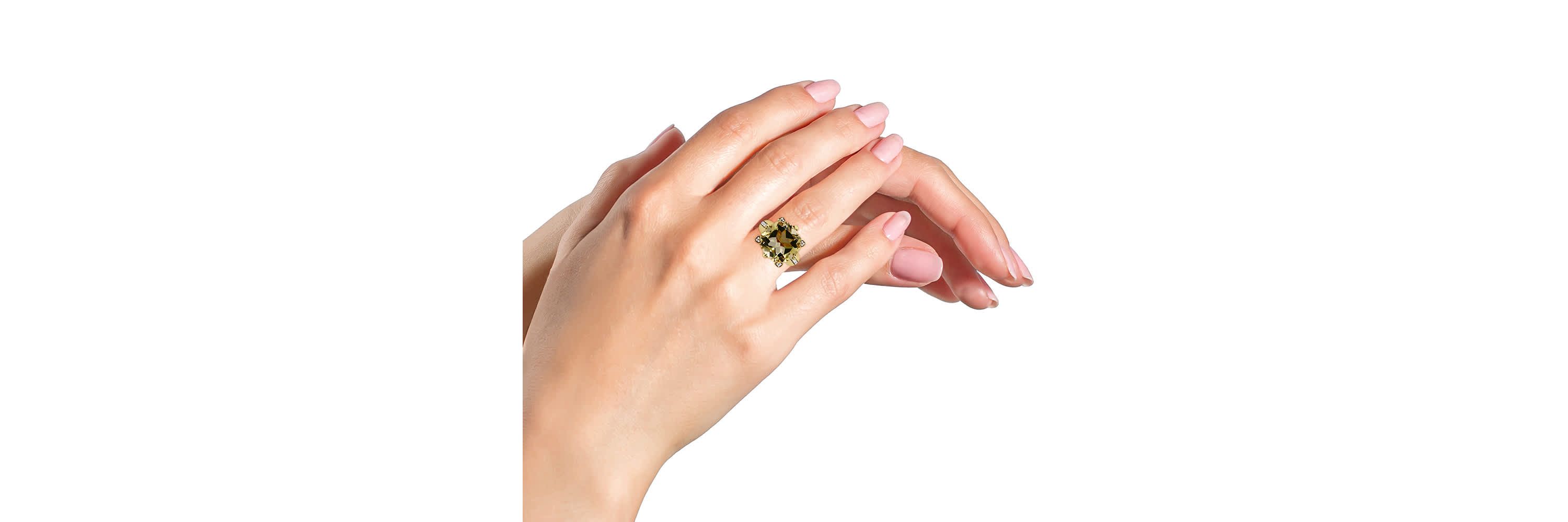 18K Gold Quartz & 1/4 Ct Diamond Accented Cocktail Ring - Size 7