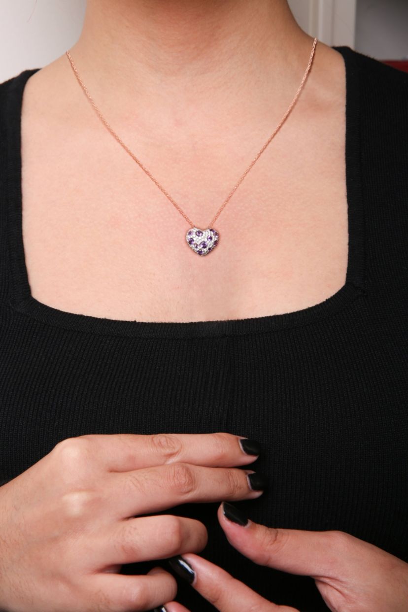 Gold 3/4 Cttw Diamond and Amethyst Heart Shape Pendant Necklace