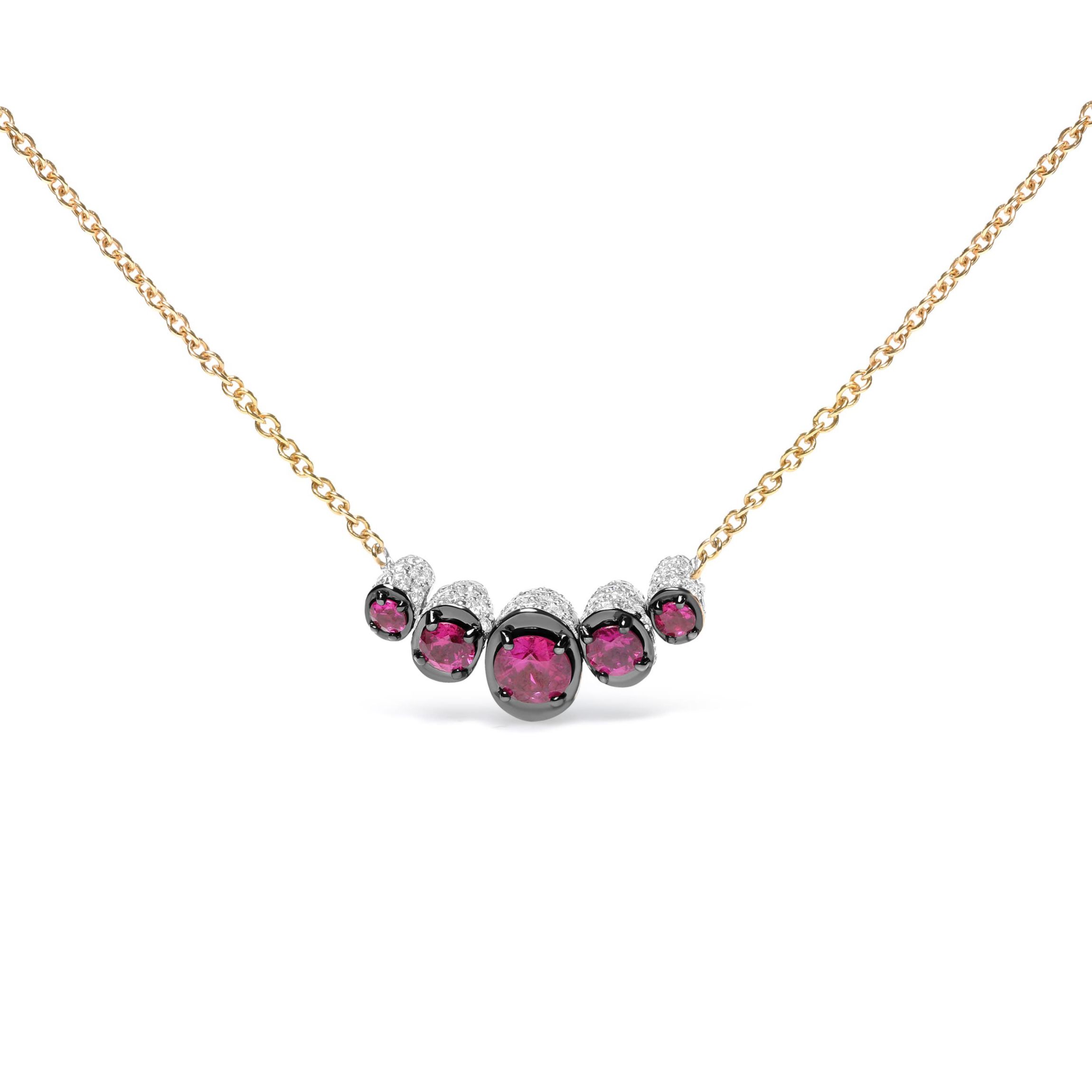 18K Gold 3/4 Cttw Diamonds and Ruby Curved Bar Choker Necklace