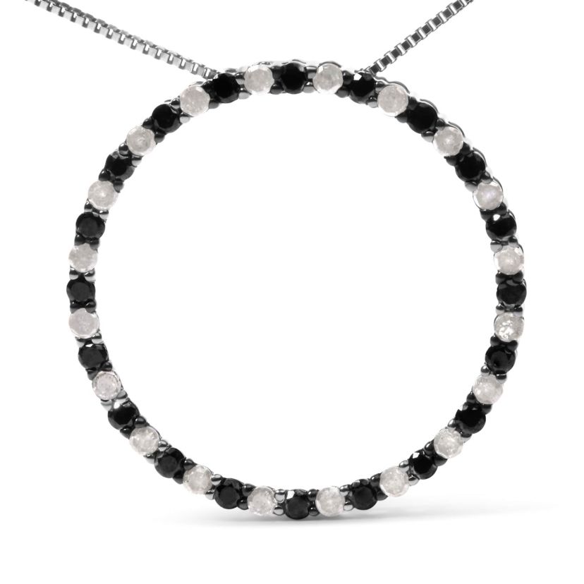 Silver 1.0 Cttw Alternating Black and White Diamond Hoop Circle Pendant Necklace