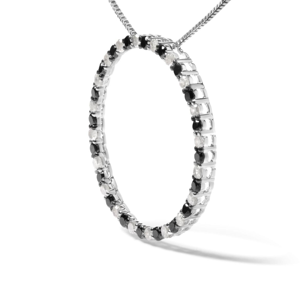 Silver 1.0 Cttw Alternating Black and White Diamond Hoop Circle Pendant Necklace