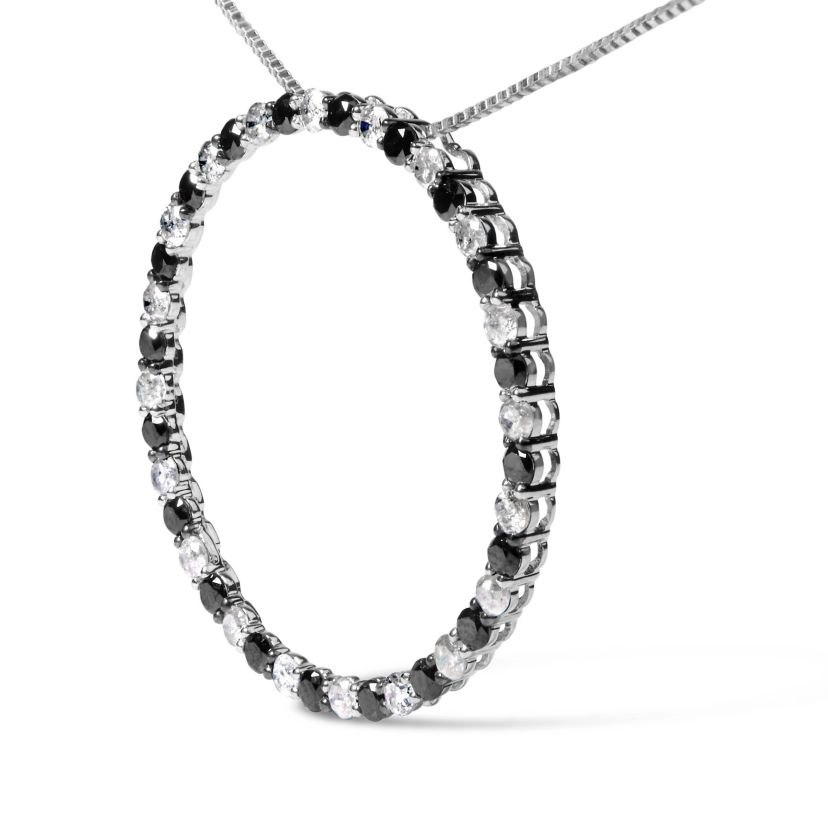 Silver 2.0 Cttw Diamond Open Hoop Circle Pendant Necklace