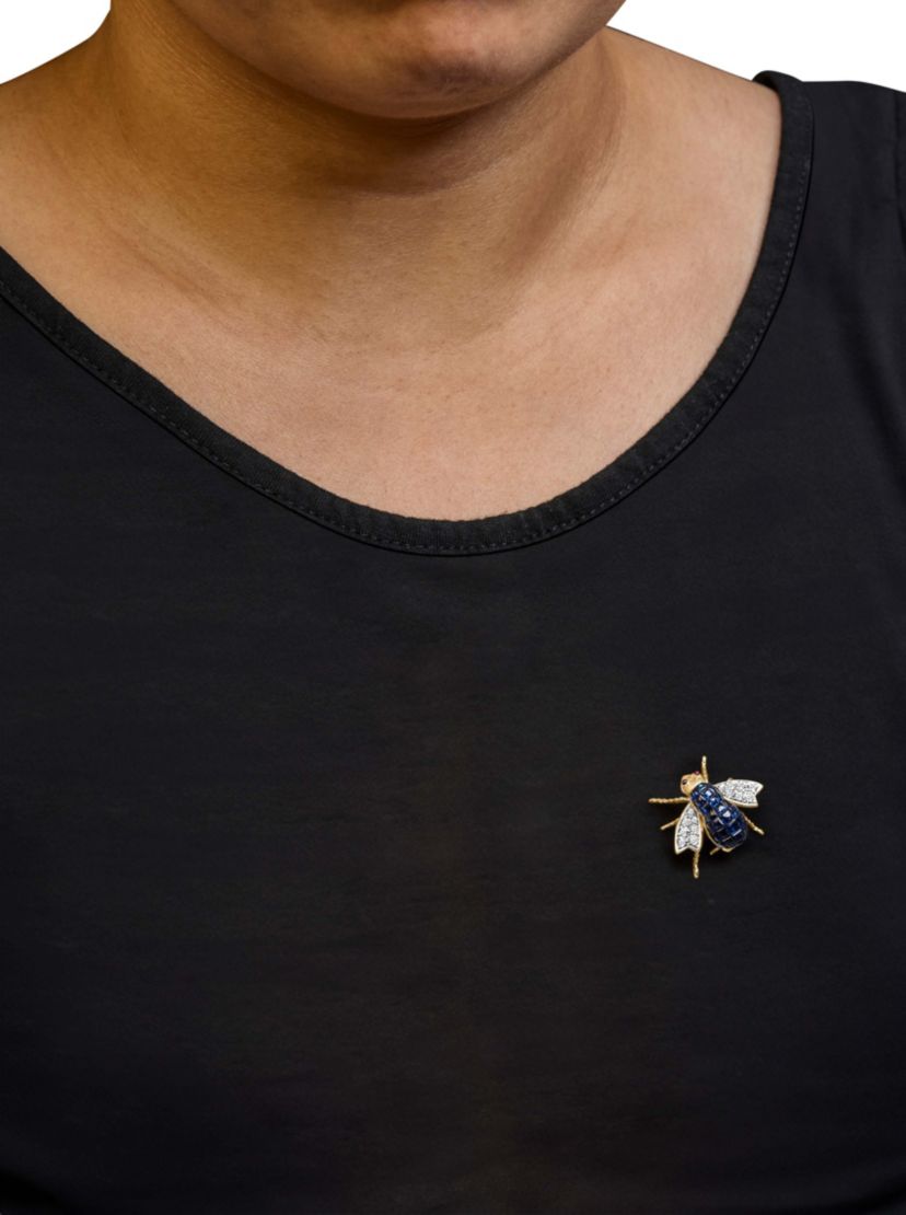 18K Yellow Gold 3/8 Cttw Diamond and Blue Sapphire Bumblebee Brooch Pin