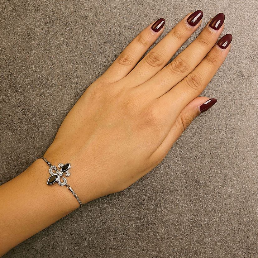 Silver Marquise Black Onyx and Diamond Accent Lariat Fleur De Lis Bolo Bracelet
