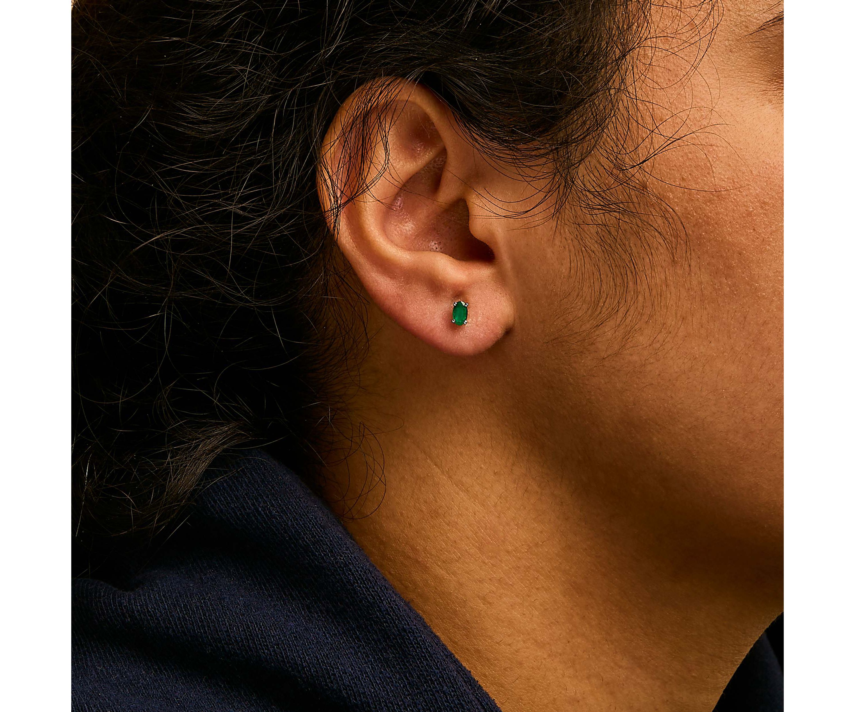 14K White Gold 5x3 MM Oval Green Emerald Solitaire Stud Earrings