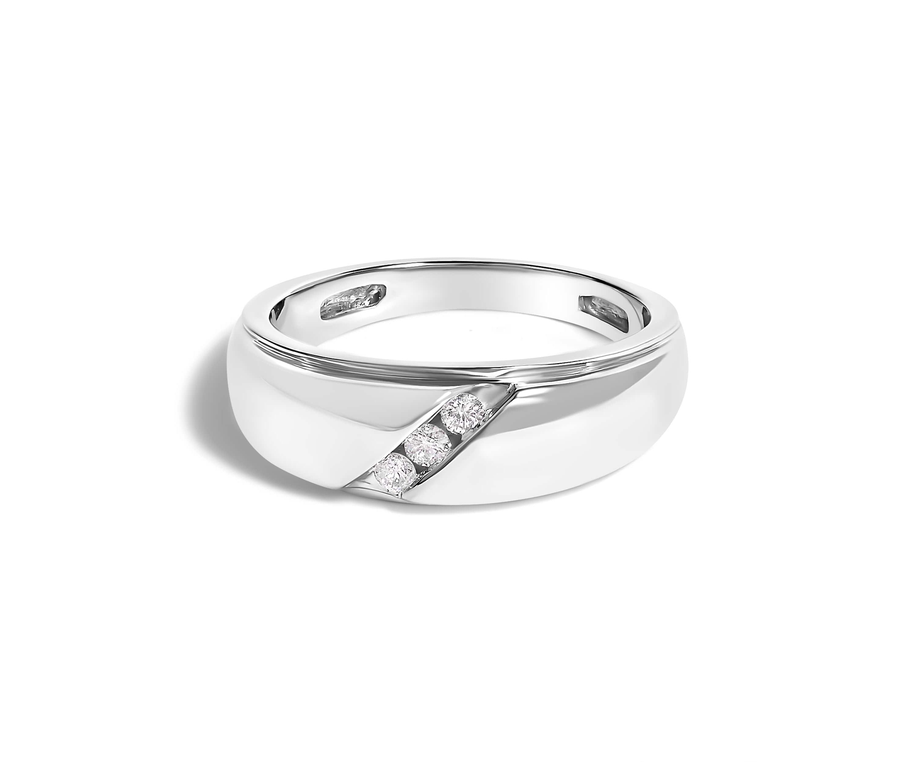Mens .925 Sterling Silver 1/6 Cttw 3 Stone Diamond Band Ring