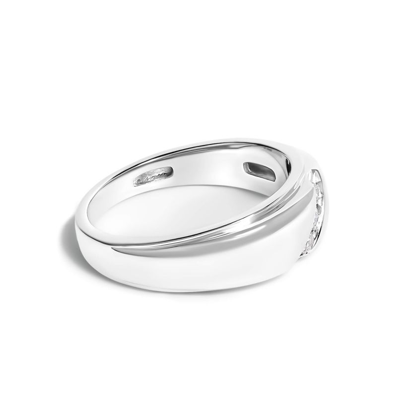 Mens .925 Sterling Silver 1/6 Cttw 3 Stone Diamond Band Ring