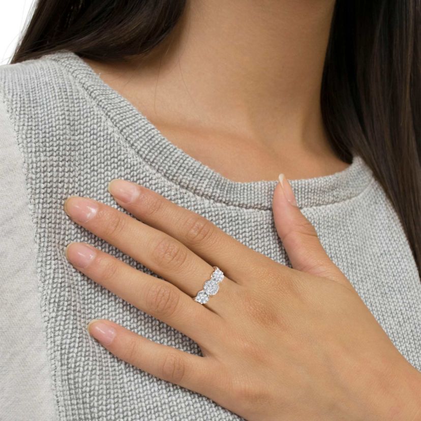 14K White Gold 1-1/4 Cttw Diamond Engagement or Fashion Ring