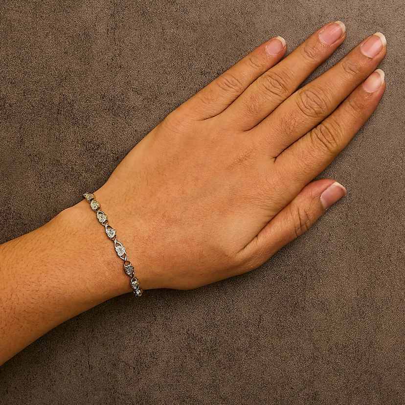 .925 Sterling Silver Diamond Accent Heart Link Bracelet - 7.25"