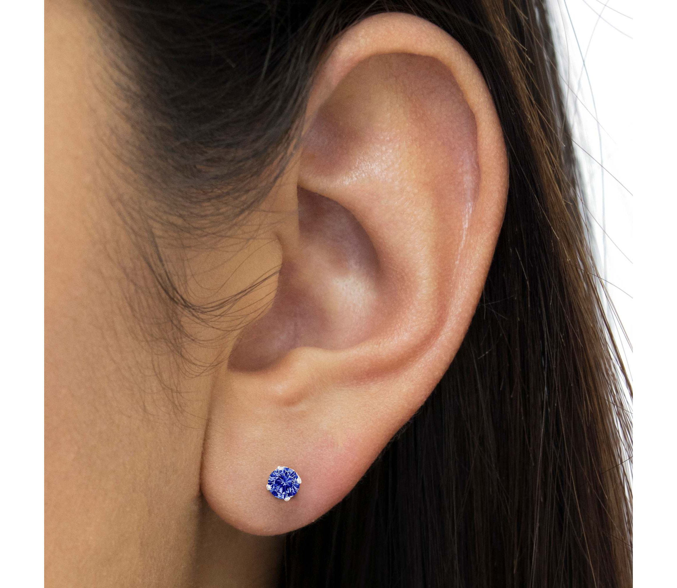Silver 0.15 Ct Blue Diamond Classic Stud Earrings