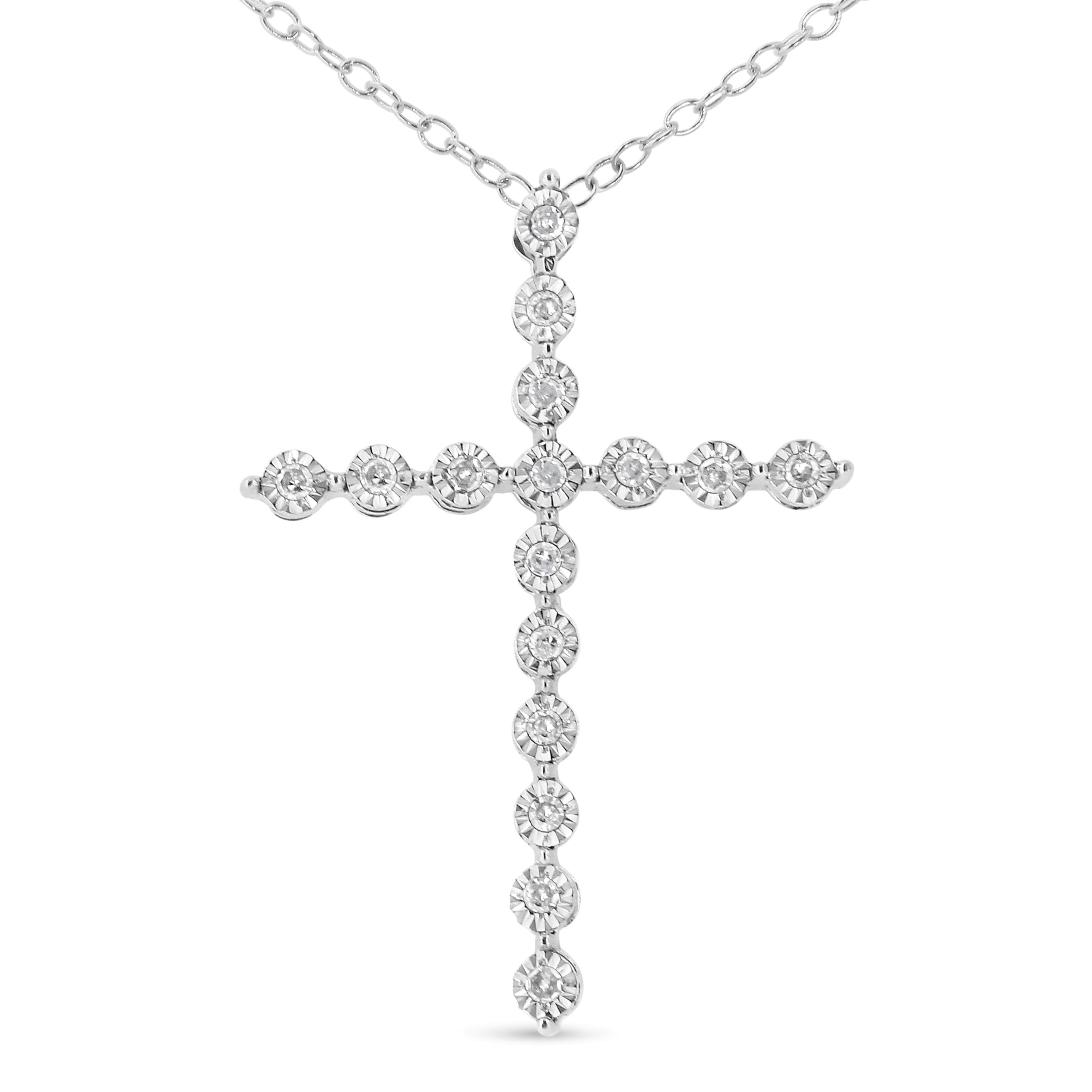 .925 Sterling Silver 1/6 cttw Diamond Cross Pendant Necklace