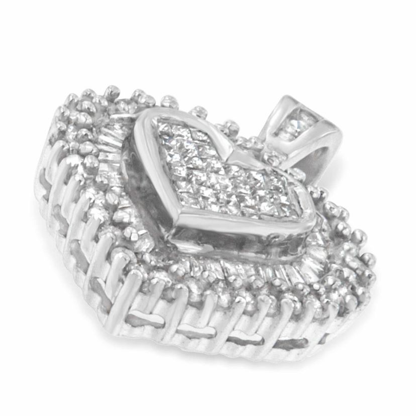 10K White Gold 1 cttw Multi Cut 1 cttw Diamond Heart Pendant Necklace
