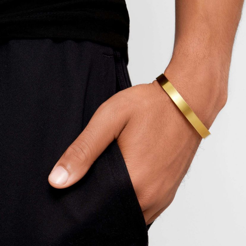 Mens Tarnish Resistant 14k Gold Plated 7mm Cuff Bracelet