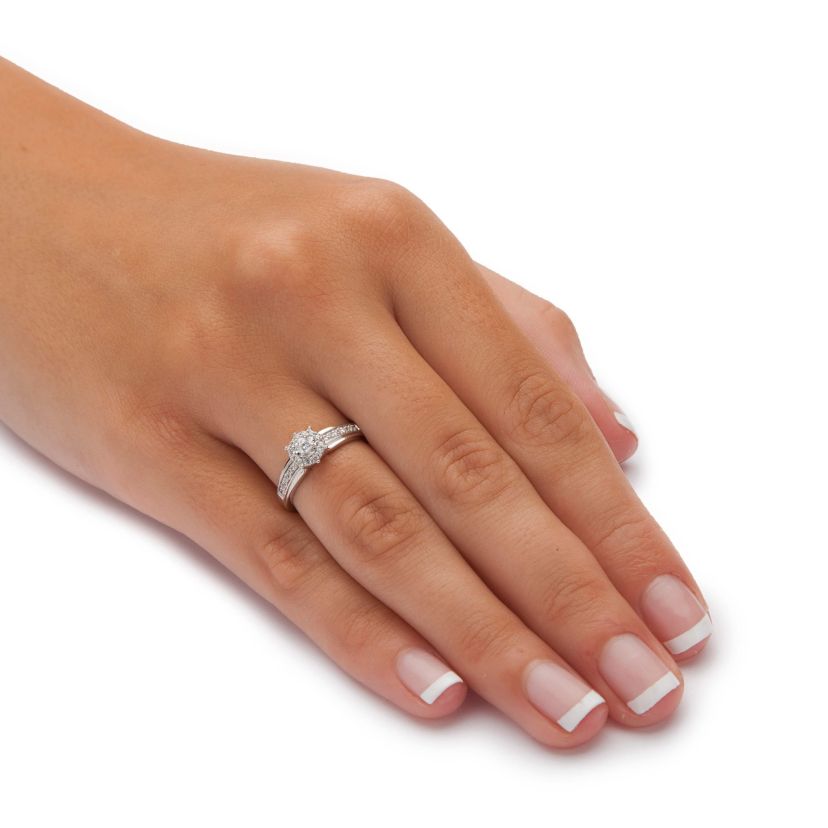 1/4 TCW Round Diamond Halo Engagement Ring in 10k White Gold