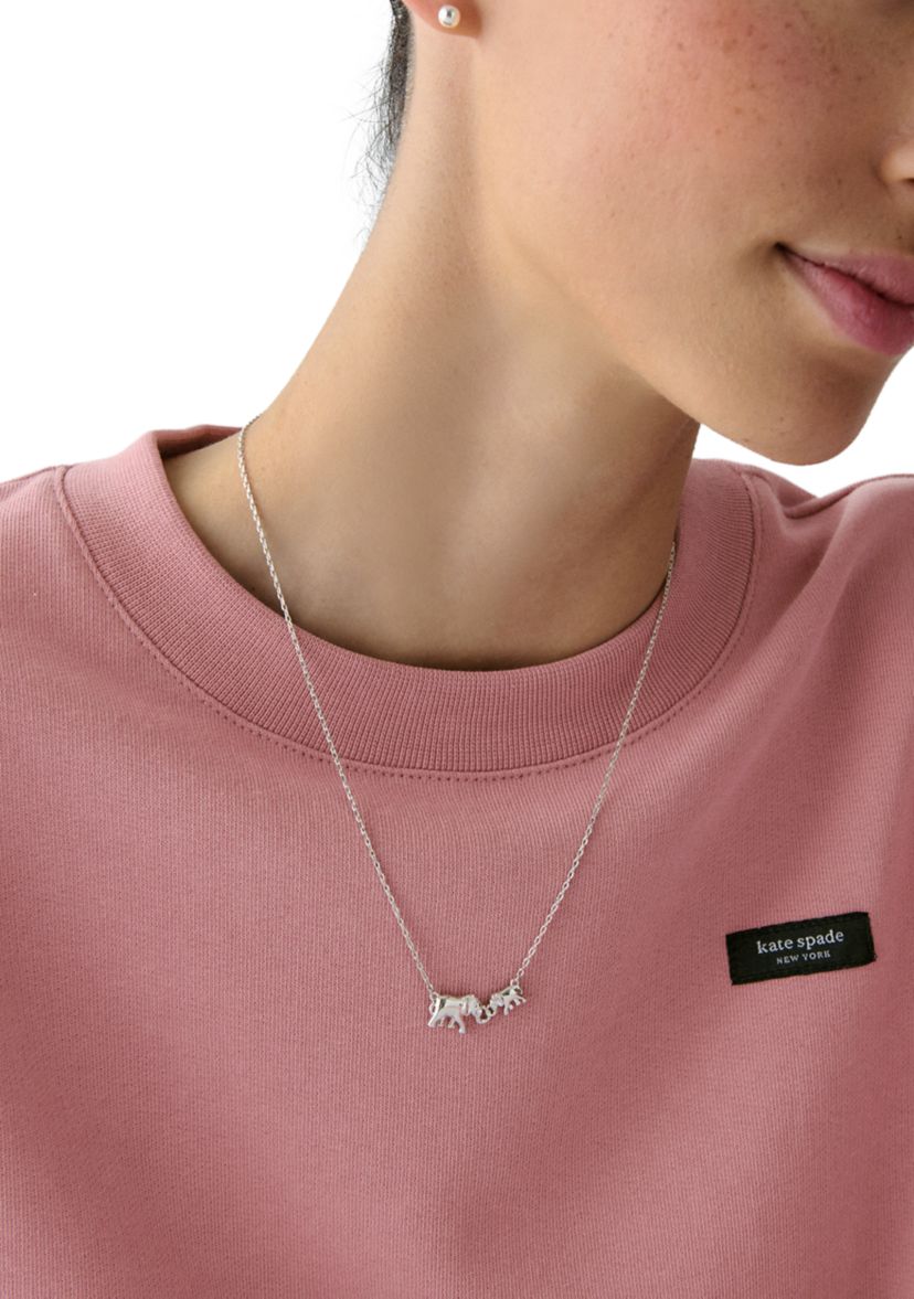 Dear Mom Elephant Pendant