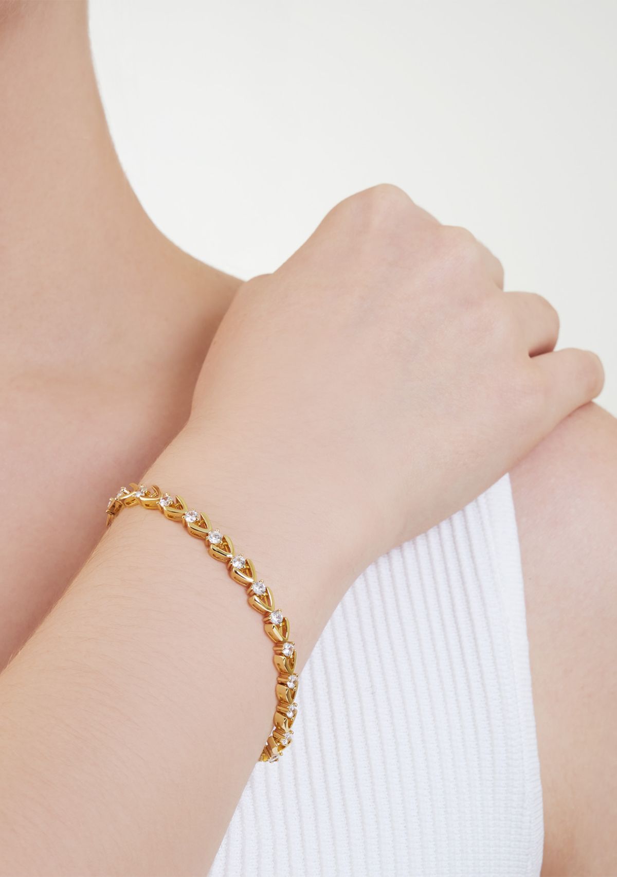 Gold Plated Cubic Zirconia Round Tennis Horseshoe Bracelet