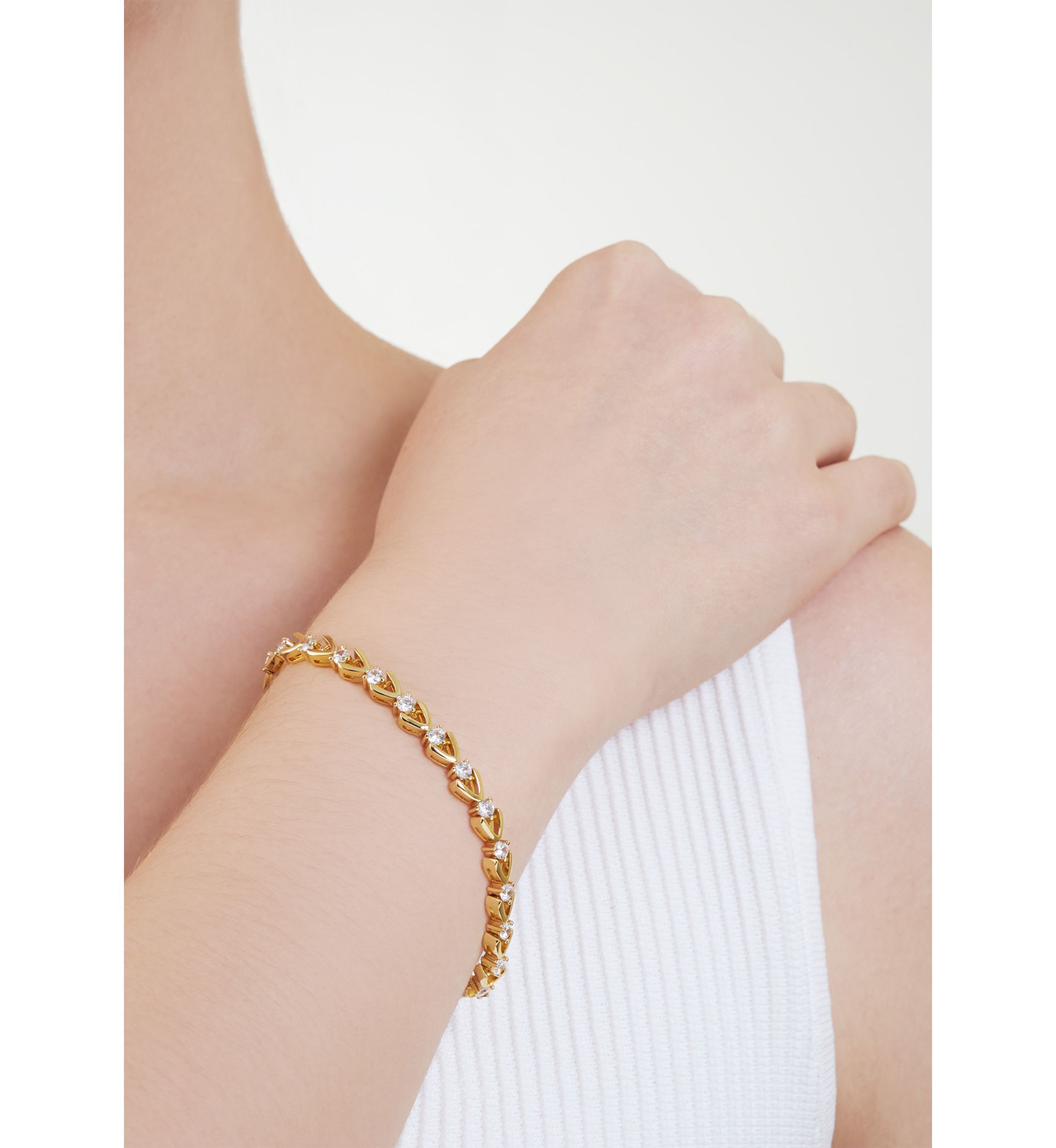 Gold Plated Cubic Zirconia Round Tennis Horseshoe Bracelet
