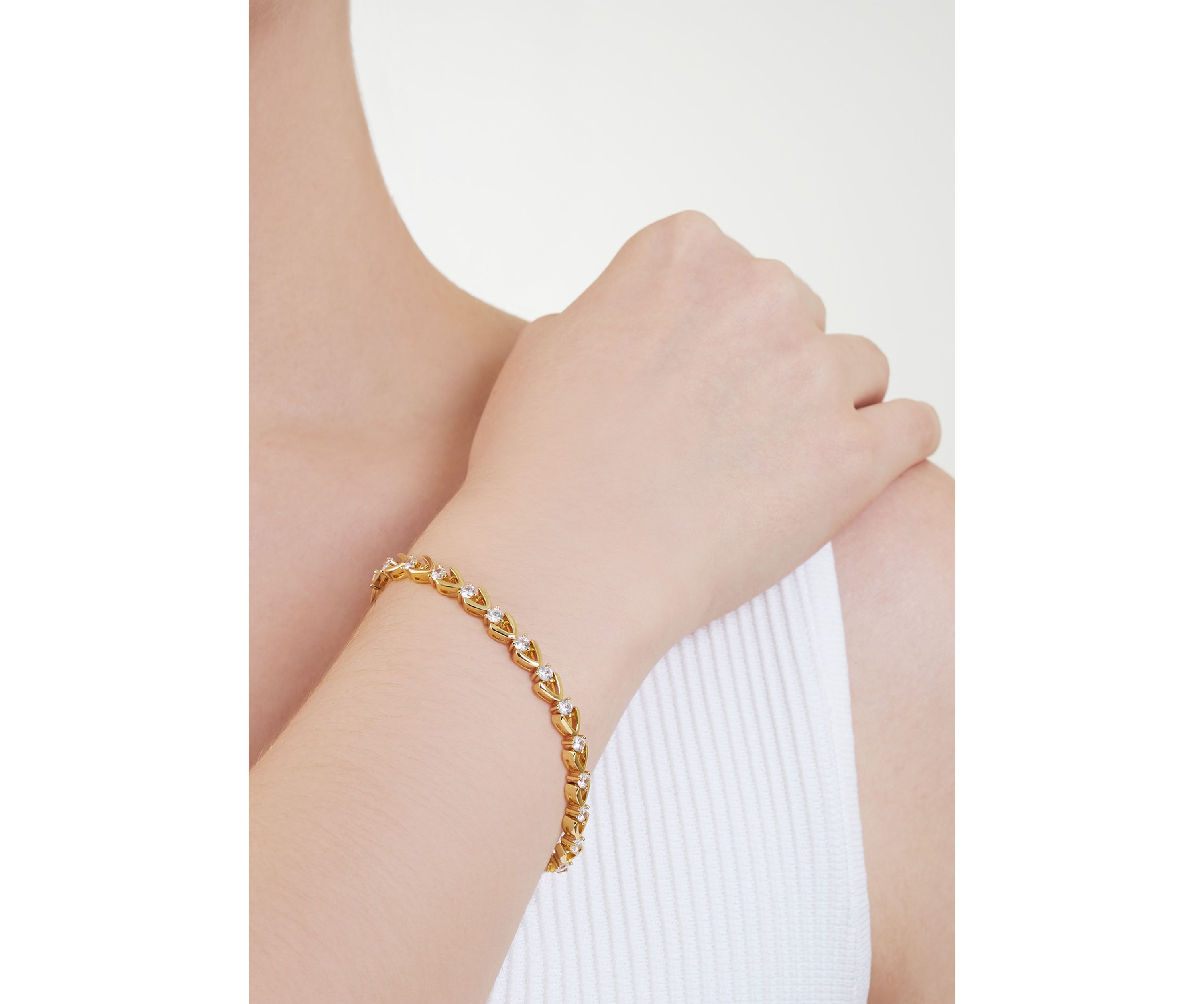 Gold Plated Cubic Zirconia Round Tennis Horseshoe Bracelet