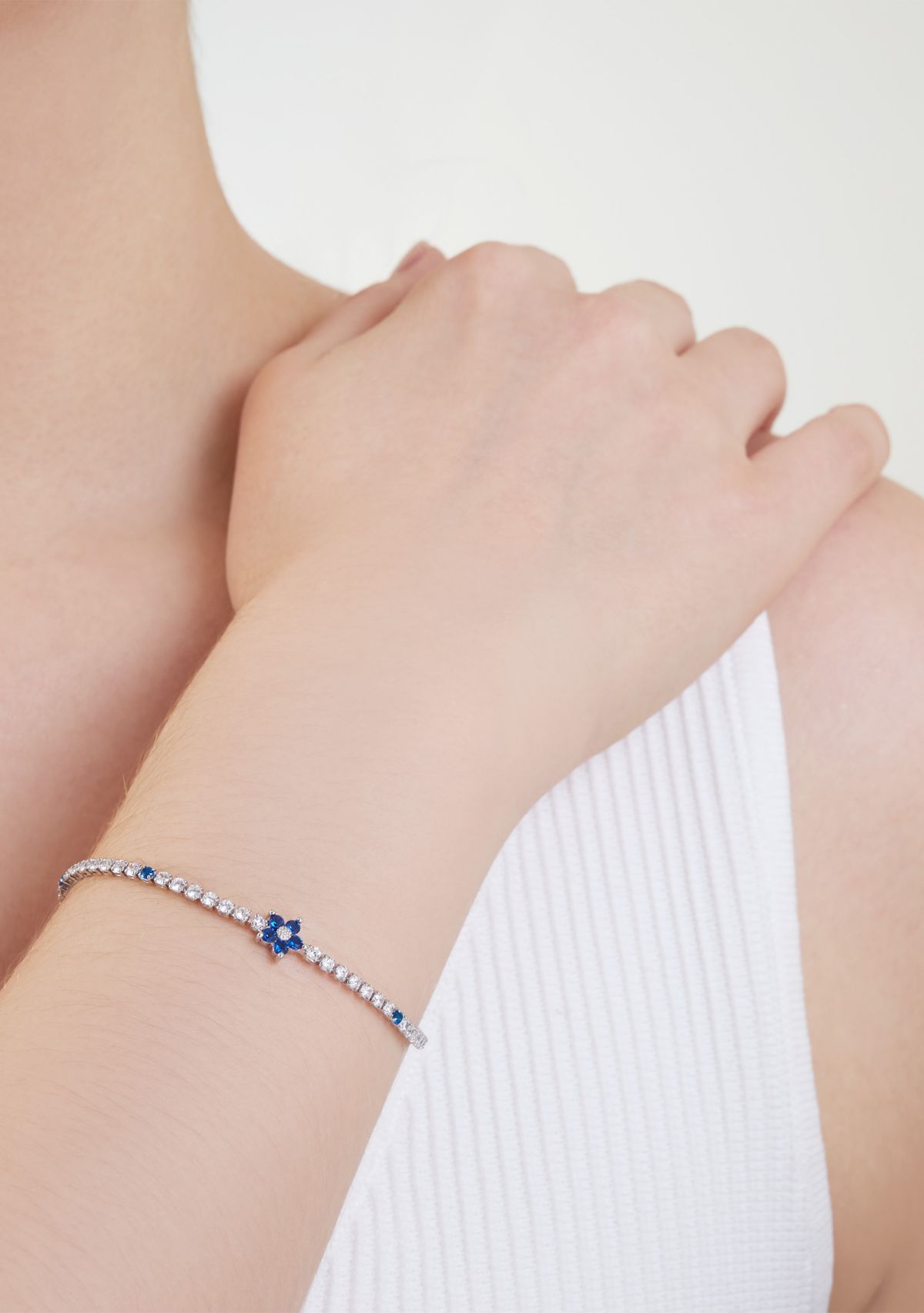 Silver Plated Cubic Zirconia Blue Flower Tennis Bracelet