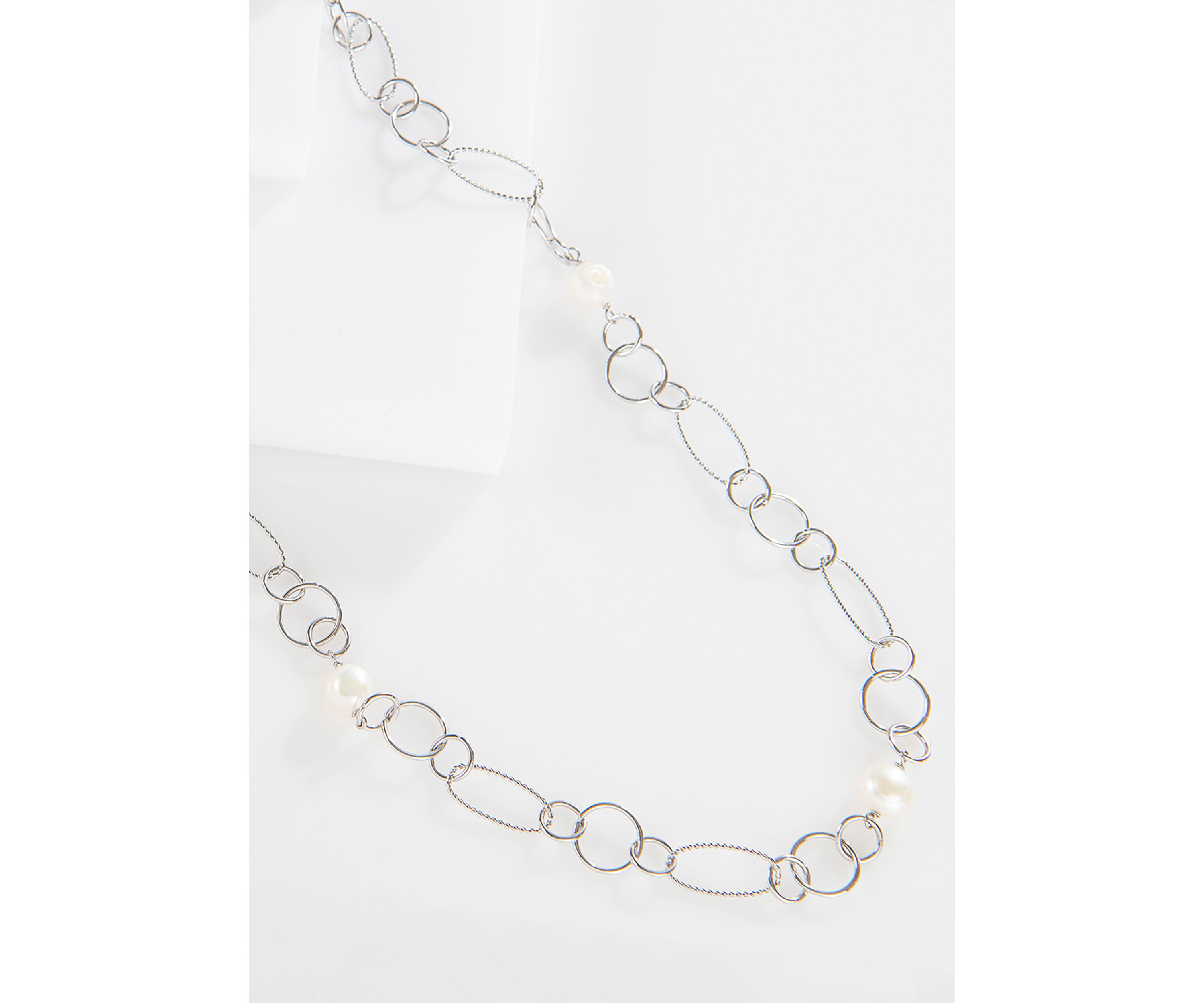 Fine Silver Plated 36 Oval and Multi Circle Freshwater Pearl Necklace