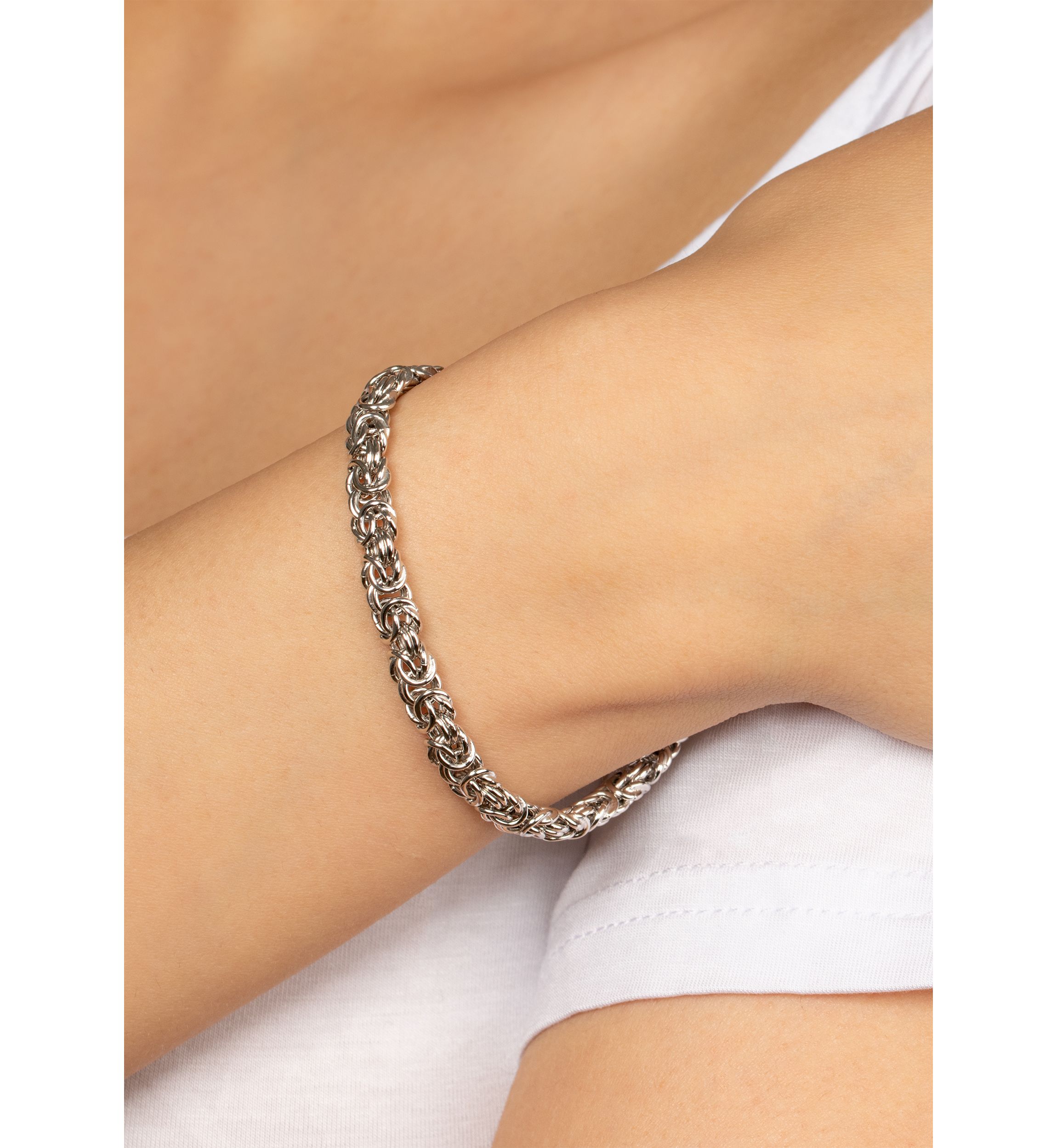Sterling Silver 7.5" Byzantine Bracelet