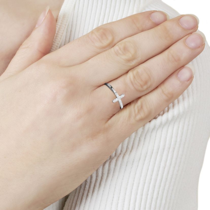Sterling Silver Cubic Zirconia Cross Band Ring Size 7