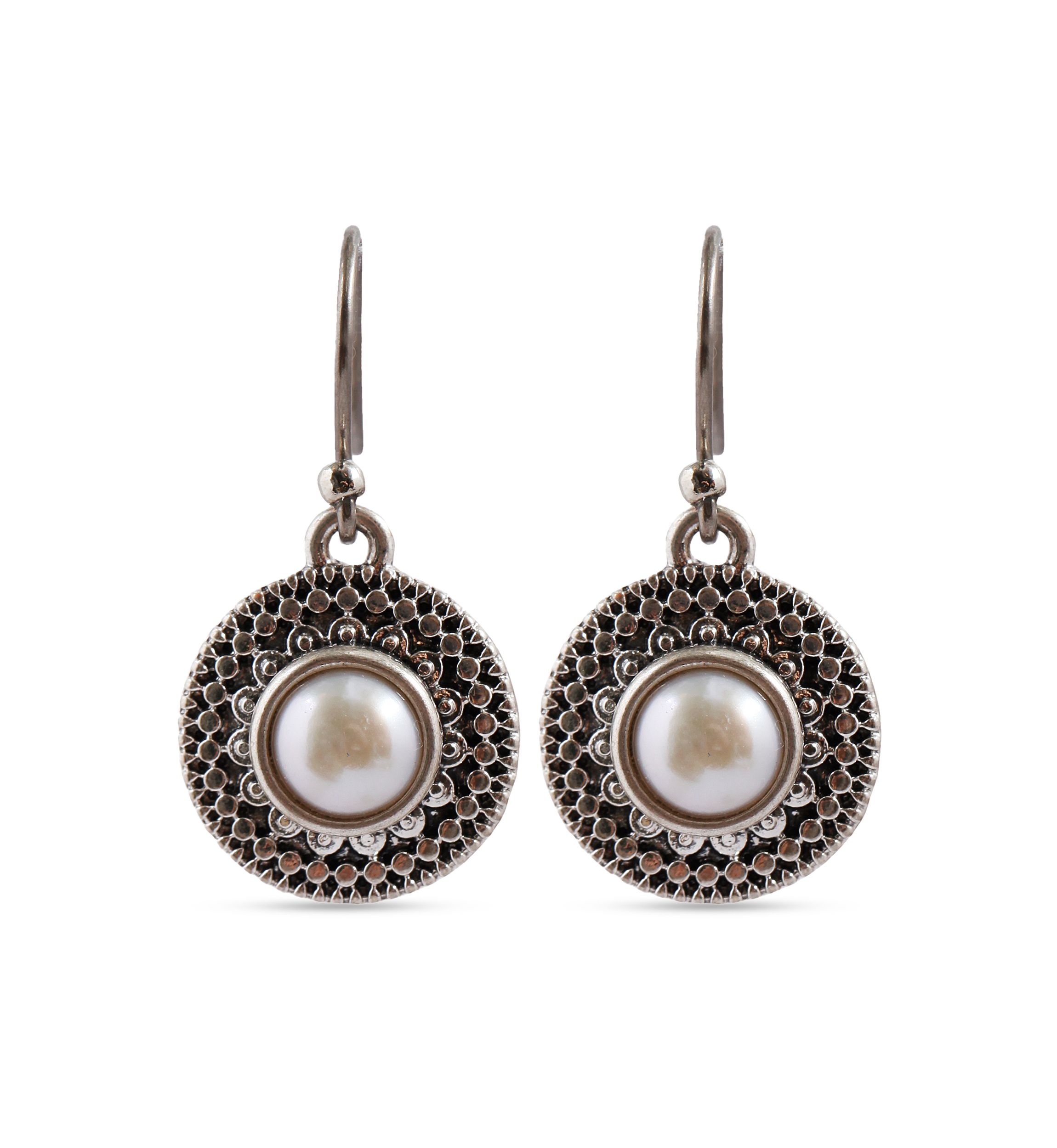 Pearl Small Drop Earring